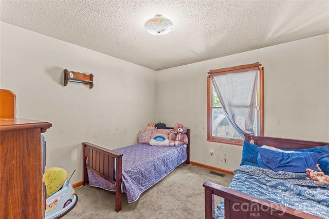 853 Brevard Place Road, Iron Station, NC 28080
