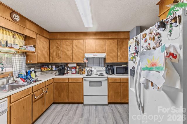 853 Brevard Place Road, Iron Station, NC 28080