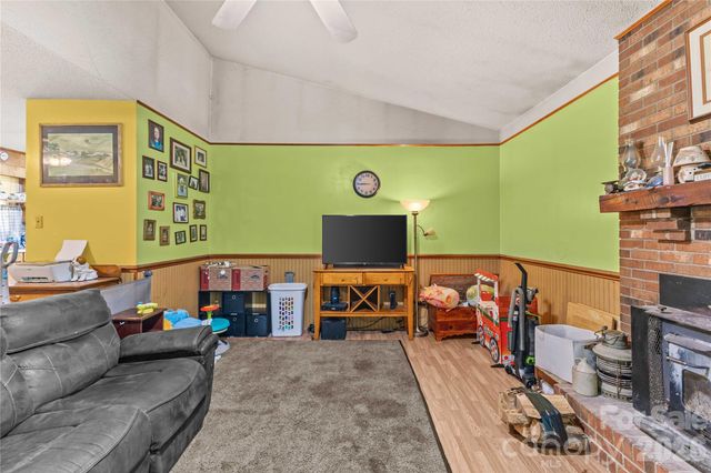 853 Brevard Place Road, Iron Station, NC 28080