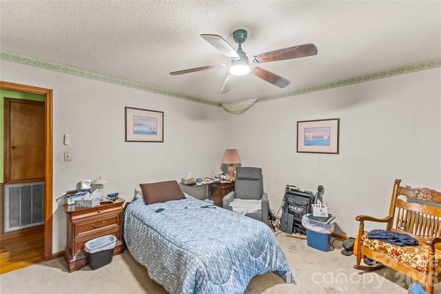 853 Brevard Place Road, Iron Station, NC 28080