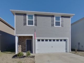 2243 Lismore Dr, Murfreesboro, TN 37130