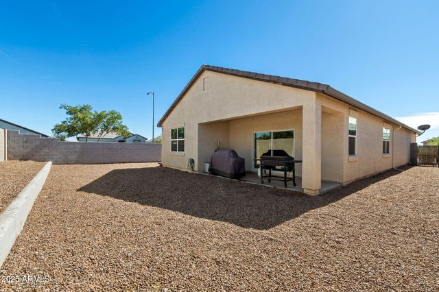 1042 W AVALON CANYON Drive, Casa Grande, AZ 85122