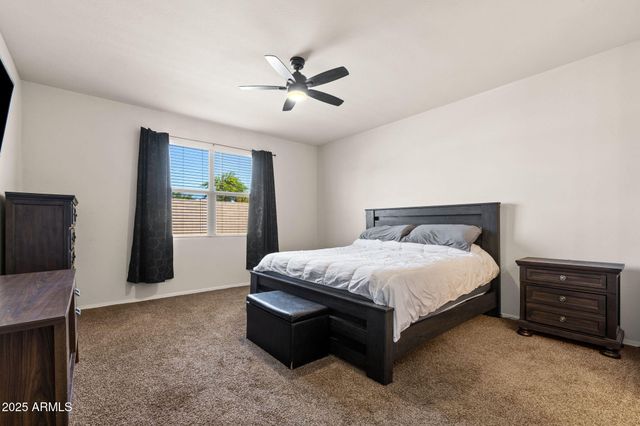 1042 W AVALON CANYON Drive, Casa Grande, AZ 85122