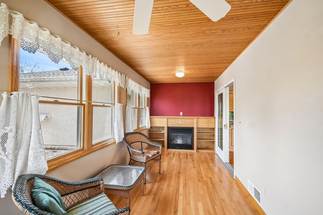 5421 Ojibway Avenue N, Stillwater, MN 55082