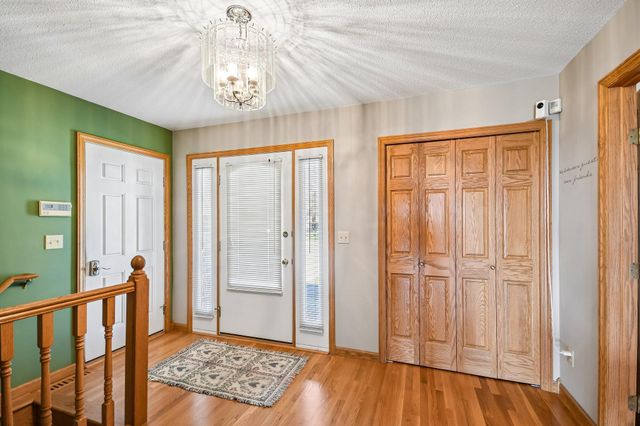 5421 Ojibway Avenue N, Stillwater, MN 55082