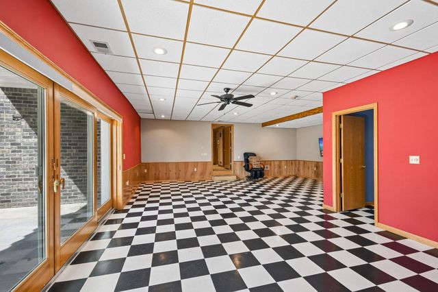 5421 Ojibway Avenue N, Stillwater, MN 55082