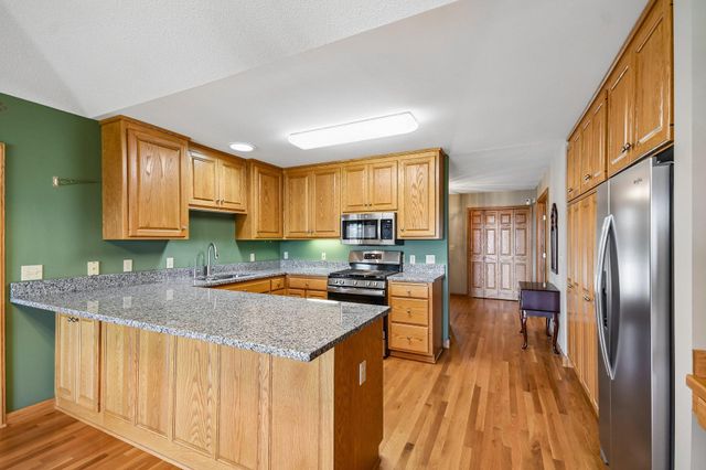 5421 Ojibway Avenue N, Stillwater, MN 55082