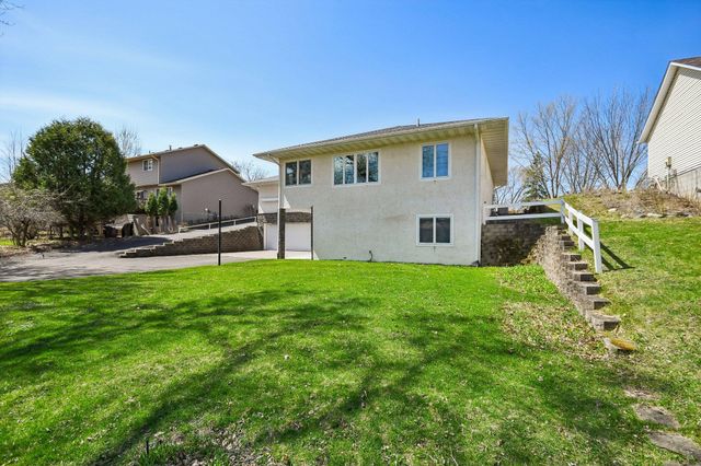 5421 Ojibway Avenue N, Stillwater, MN 55082