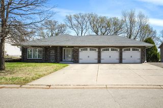 5421 Ojibway Avenue N, Stillwater, MN 55082