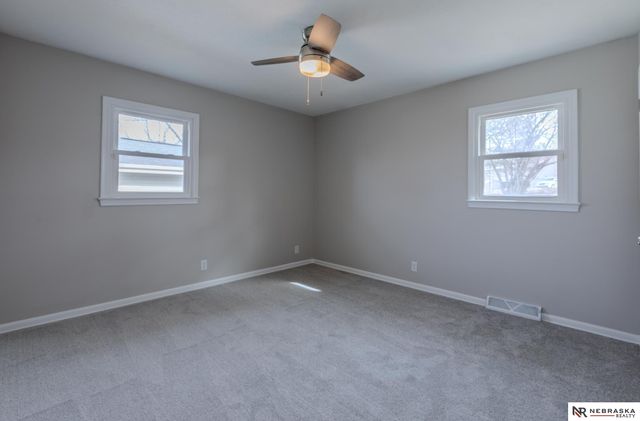 5103 S 92nd Street, Omaha, NE 68127