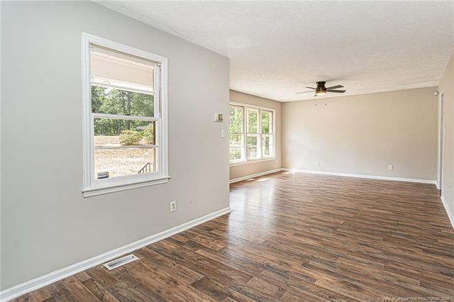 7299 Laurenburg Road, Raeford, NC 28376