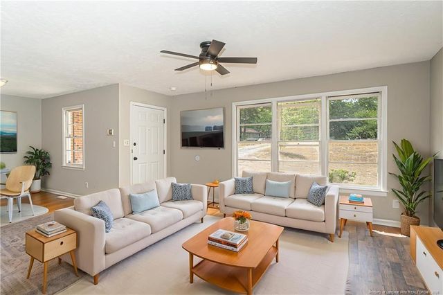 7299 Laurenburg Road, Raeford, NC 28376