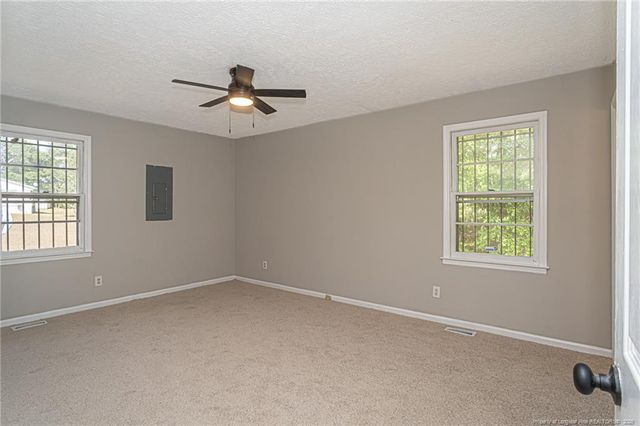 7299 Laurenburg Road, Raeford, NC 28376