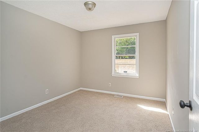7299 Laurenburg Road, Raeford, NC 28376