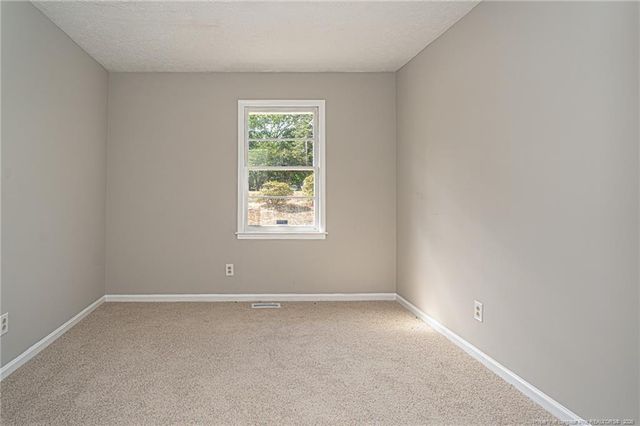 7299 Laurenburg Road, Raeford, NC 28376