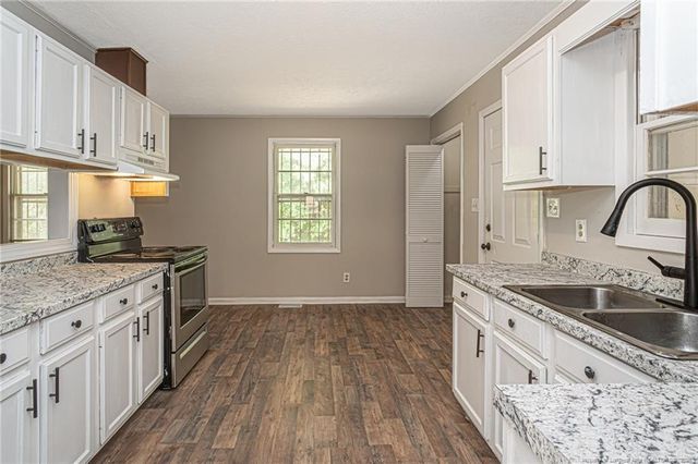 7299 Laurenburg Road, Raeford, NC 28376