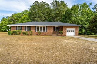 7299 Laurenburg Road, Raeford, NC 28376