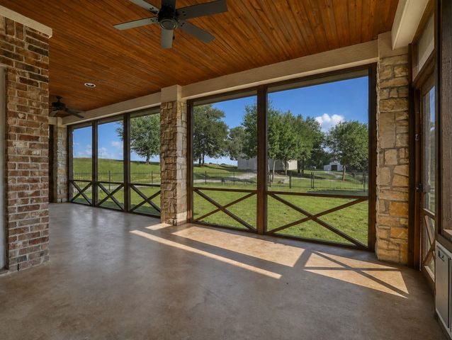 16900 County Road 706, Leonard, TX 75452