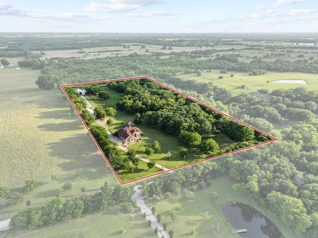 16900 County Road 706, Leonard, TX 75452