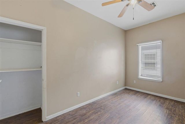 508 S Crocker Street, Sulphur, LA 70663