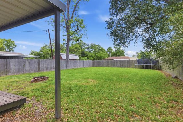 508 S Crocker Street, Sulphur, LA 70663