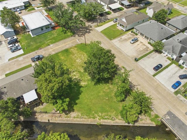601 8th Street, Lake Charles, LA 70601