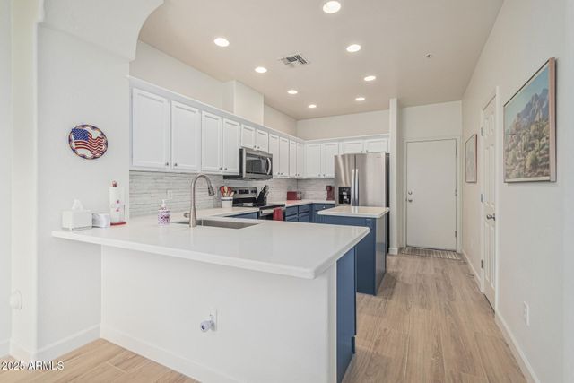 42424 N Gavilan Peak Parkway 19102, Anthem, AZ 85086