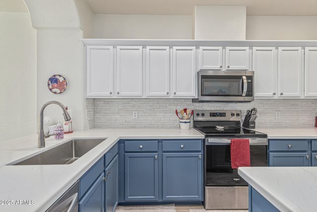 42424 N Gavilan Peak Parkway 19102, Anthem, AZ 85086