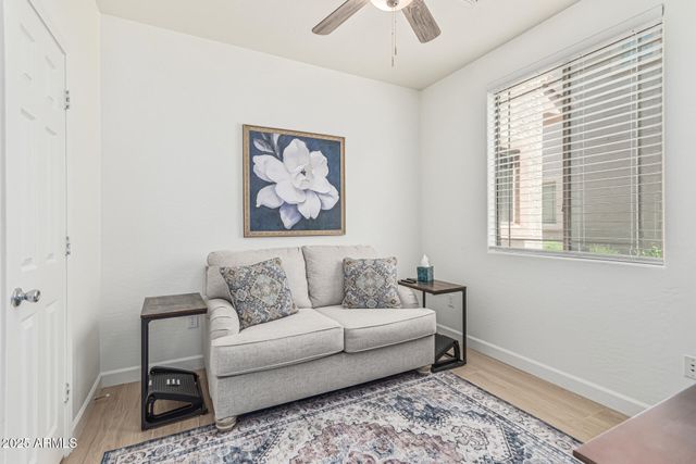 42424 N Gavilan Peak Parkway 19102, Anthem, AZ 85086