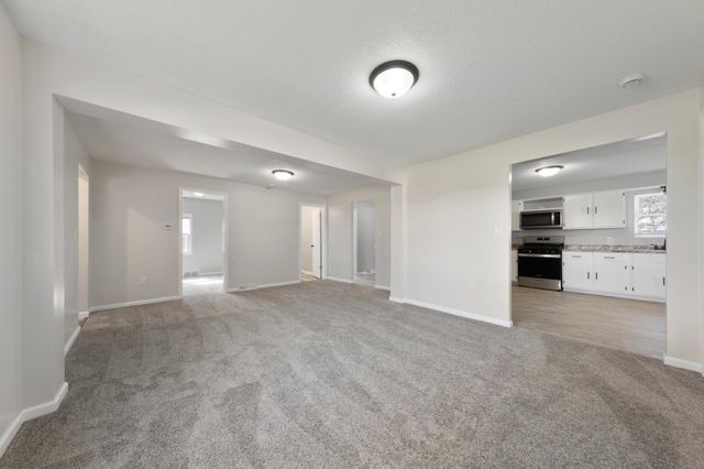 508 20th Street NW, Faribault, MN 55021