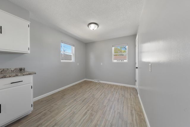 508 20th Street NW, Faribault, MN 55021