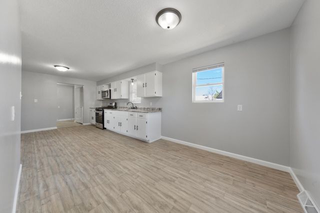 508 20th Street NW, Faribault, MN 55021