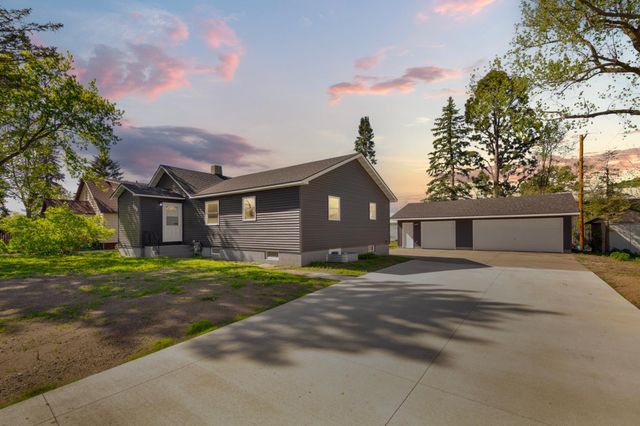 508 20th Street NW, Faribault, MN 55021