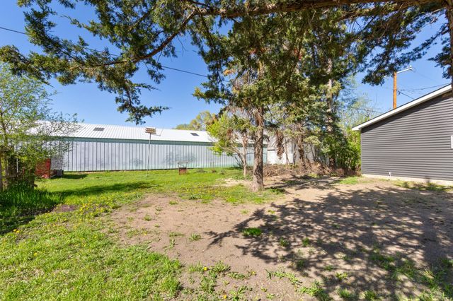 508 20th Street NW, Faribault, MN 55021