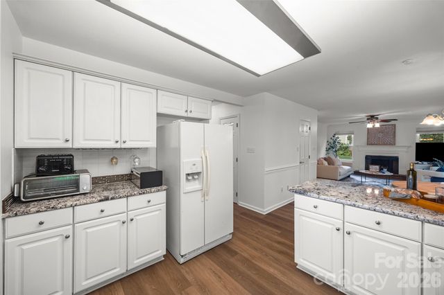 8607 Piccone Brook Lane, Charlotte, NC 28216