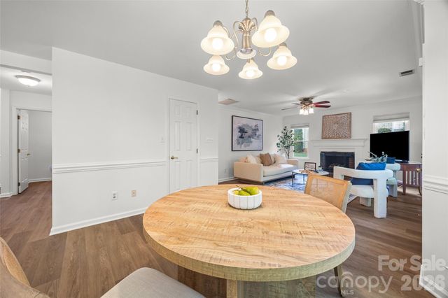 8607 Piccone Brook Lane, Charlotte, NC 28216