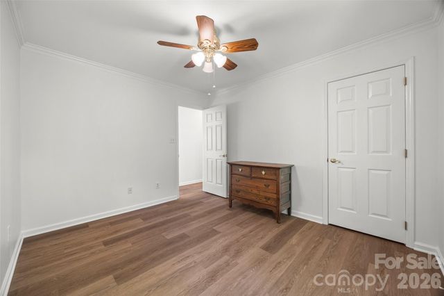 8607 Piccone Brook Lane, Charlotte, NC 28216