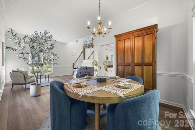 8607 Piccone Brook Lane, Charlotte, NC 28216