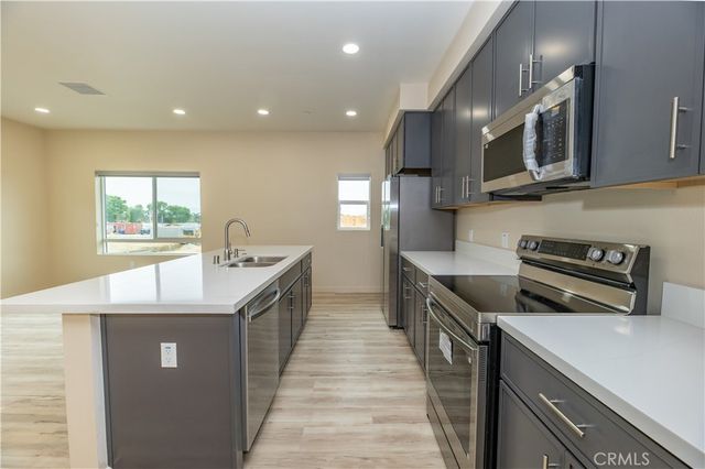 14408 Bing Ave, Fontana, CA 92335