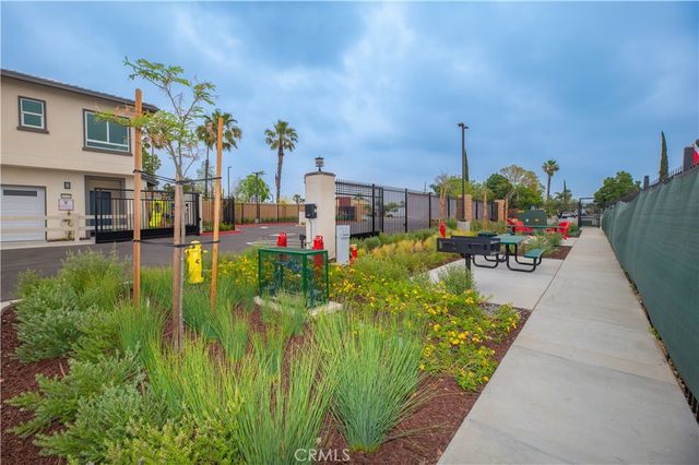 14408 Bing Ave, Fontana, CA 92335