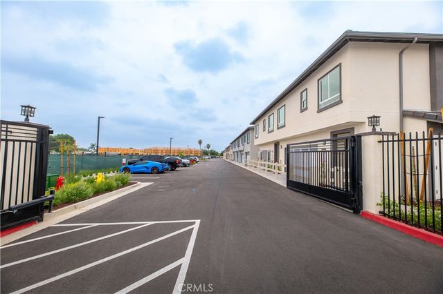 14408 Bing Ave, Fontana, CA 92335