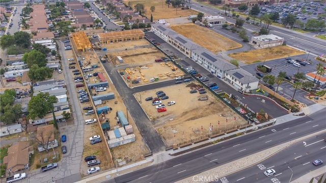 14408 Bing Ave, Fontana, CA 92335