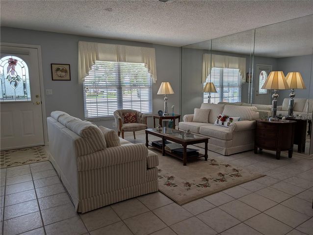 9018 37TH STREET N, Pinellas Park, FL 33782
