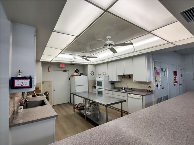 9018 37TH STREET N, Pinellas Park, FL 33782