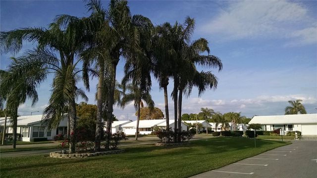 9018 37TH STREET N, Pinellas Park, FL 33782