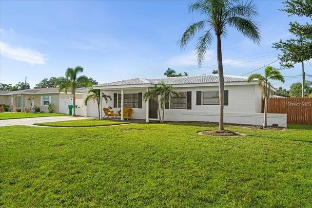 6083 50TH AVENUE N, Kenneth City, FL 33709