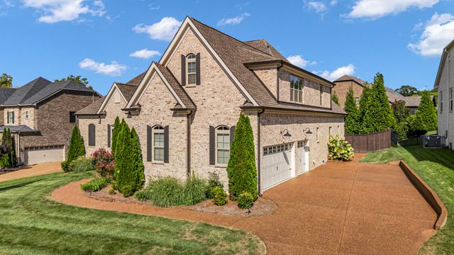 252 Rock Cress Rd, Nolensville, TN 37135