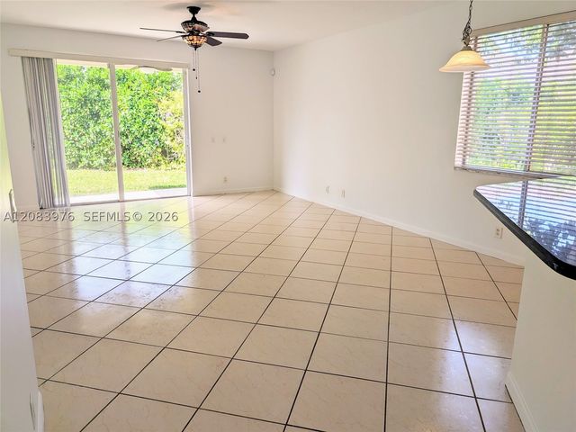 911 Phoenix Way, Weston, FL 33327