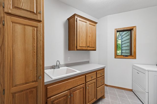 4168 Cashell Glen, Eagan, MN 55122
