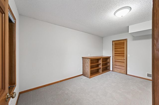 4168 Cashell Glen, Eagan, MN 55122